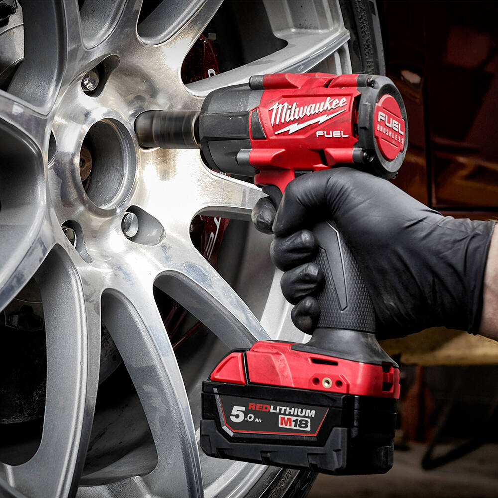Milwaukee M18 FMTIW2F12-502X Darbeli Somun Sıkma