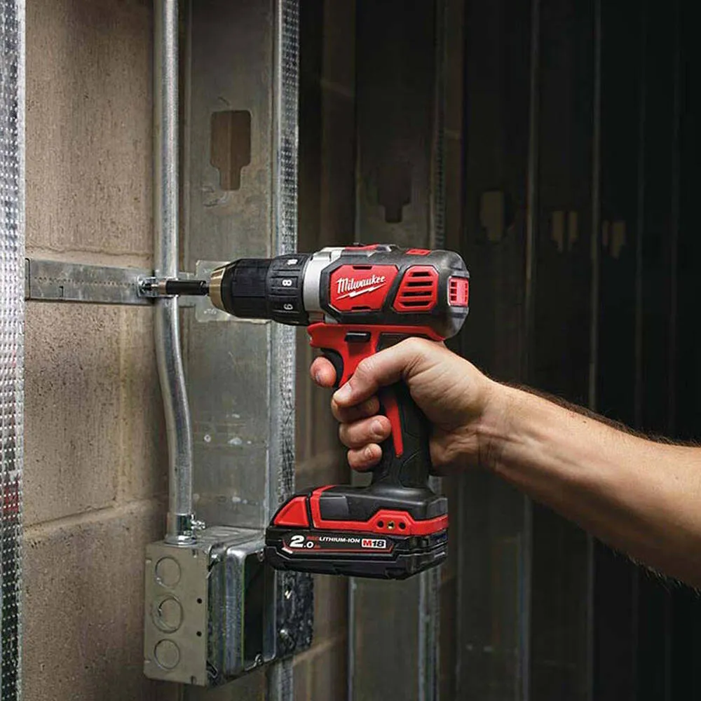 Milwaukee M18 BDD-202C Darbesiz Matkap
